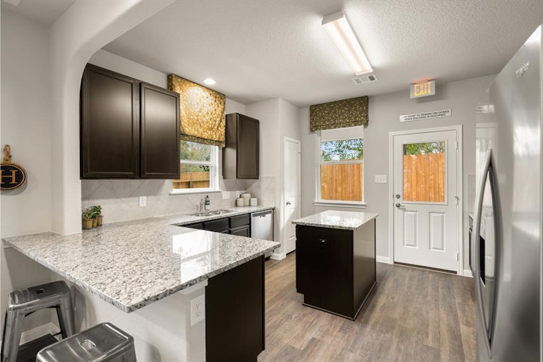 Photo 5 of 22 - 22350 Clear Castle Dr, Porter, TX 77365