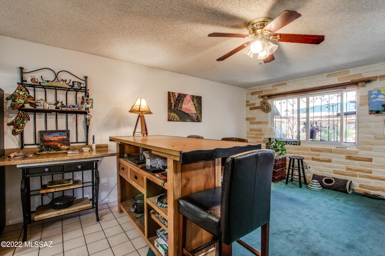 Photo 17 of 40 - 810 S Kolb Rd #64, Tucson, AZ 85710