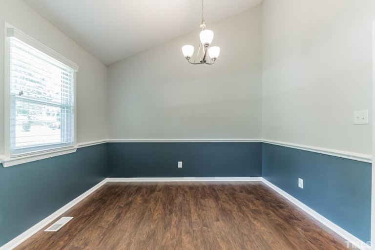Photo 7 of 30 - 5313 Old Forge Cir, Raleigh, NC 27609