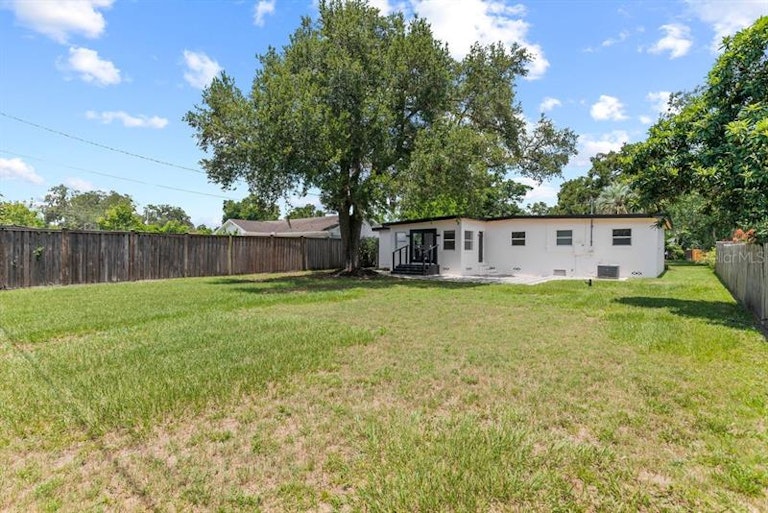 Photo 33 of 33 - 820 Buckwood Dr, Orlando, FL 32806