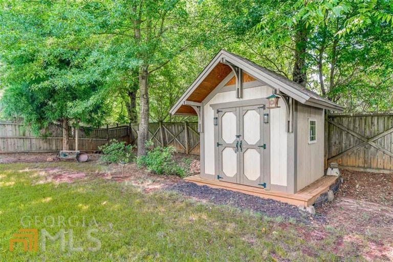 Photo 57 of 71 - 6021 Stillwater Pl, Flowery Branch, GA 30542