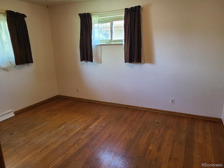 Photo 12 of 21 - 319 Quay St, Lakewood, CO 80226