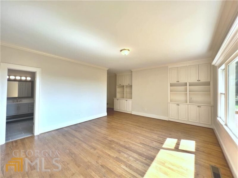 Photo 22 of 47 - 1886 Groover Rd, Marietta, GA 30062
