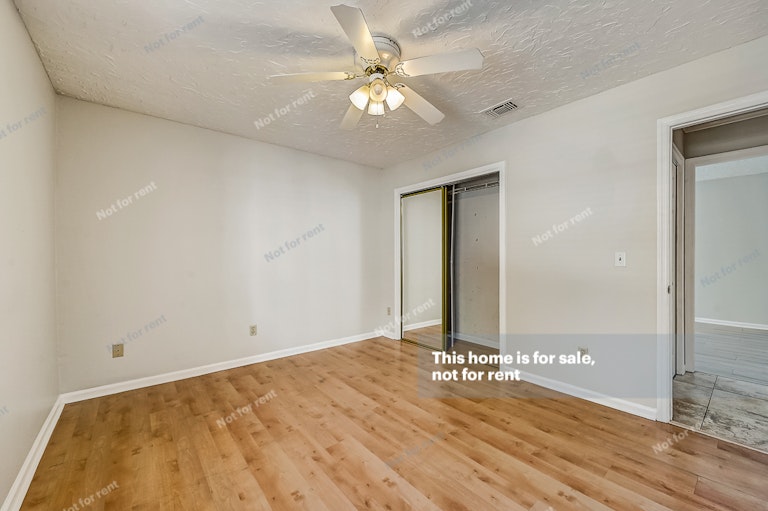 Photo 29 of 33 - 5341 Julington Ridge Dr S, Jacksonville, FL 32258