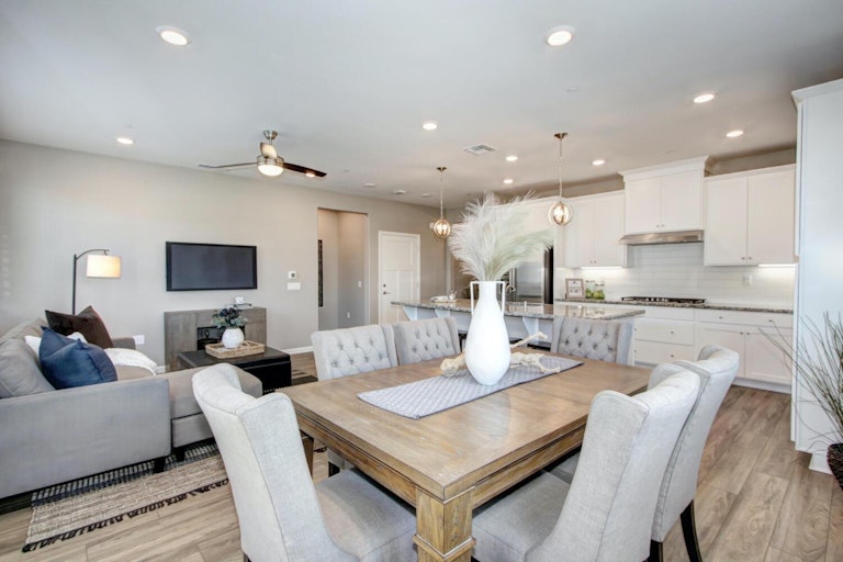 Photo 20 of 45 - 236 Caprice Ct, El Dorado Hills, CA 95762