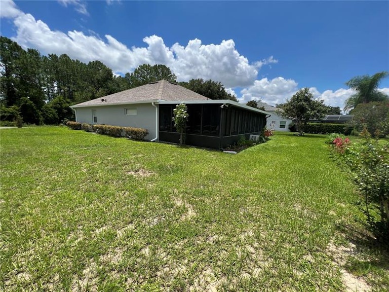 Photo 26 of 59 - 1028 Grand Reserve Dr, Davenport, FL 33837