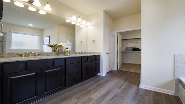 Photo 23 of 31 - 5424 Corelli Fls, Round Rock, TX 78665