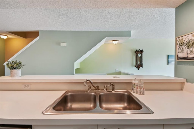 Photo 26 of 49 - 629 Garland Cir, Indian Rocks Beach, FL 33785