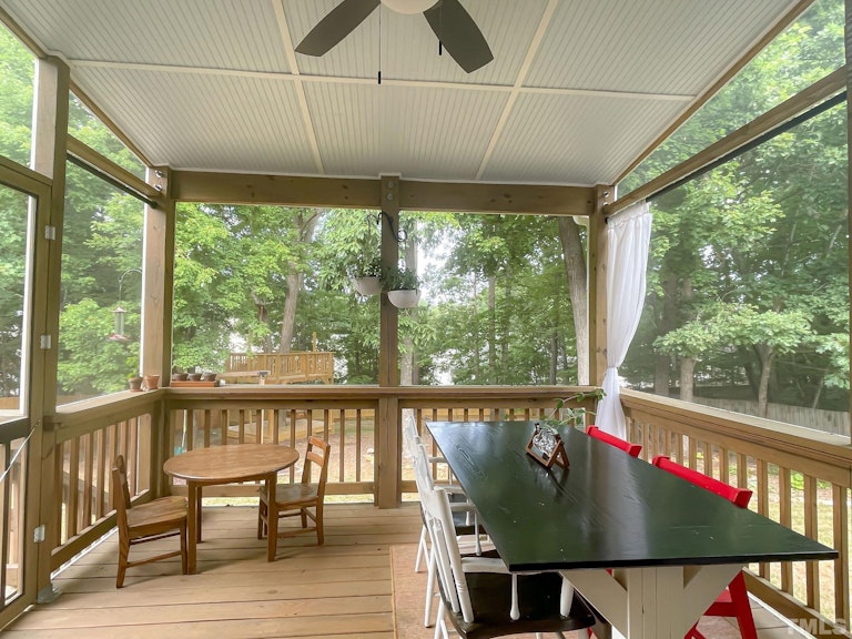 Photo 16 of 21 - 2408 Summit Dr, Hillsborough, NC 27278