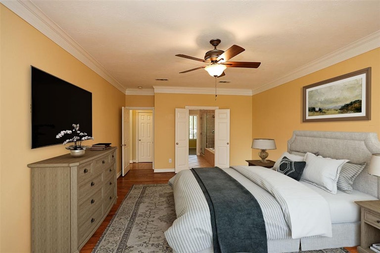 Photo 22 of 50 - 16011 Camillia Trl, Tomball, TX 77377