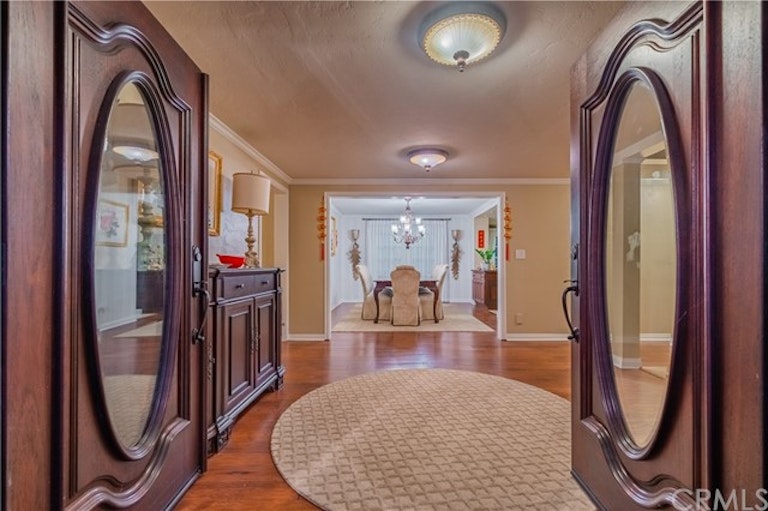 Photo 5 of 59 - 2899 N Monte Verde Dr, Covina, CA 91724