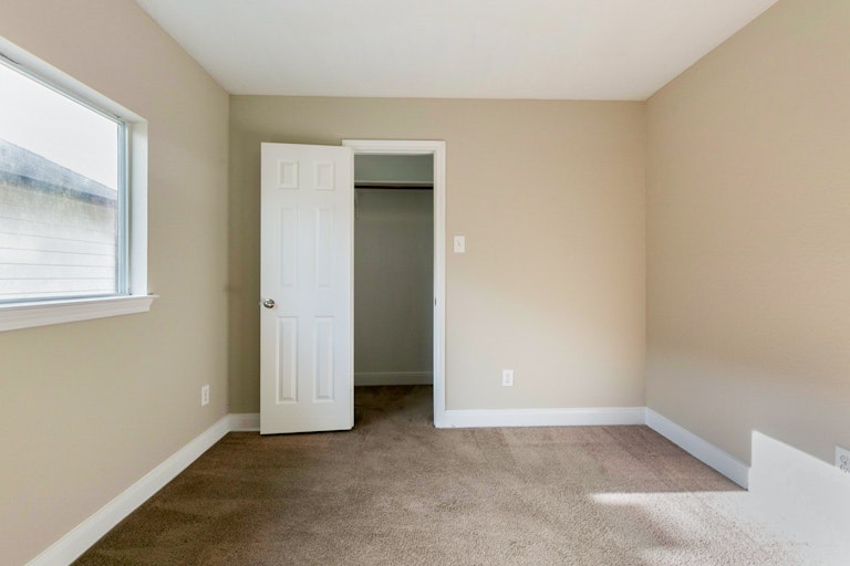 Photo 20 of 24 - 5602 Post Oak Manor Dr, Houston, TX 77085