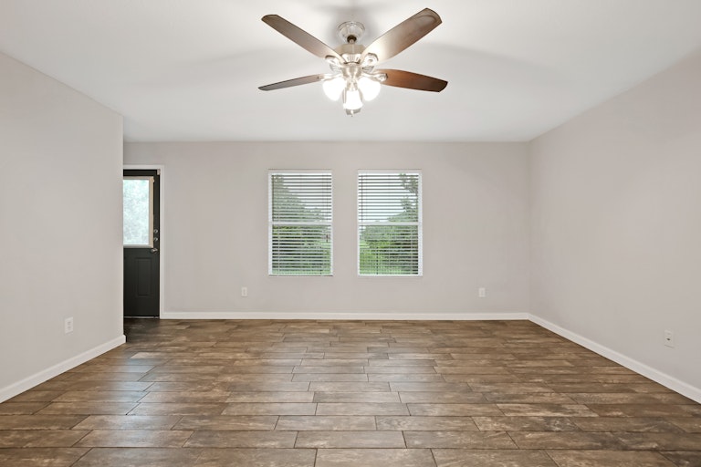 Photo 7 of 29 - 816 San Miguel Trl, Haslet, TX 76052