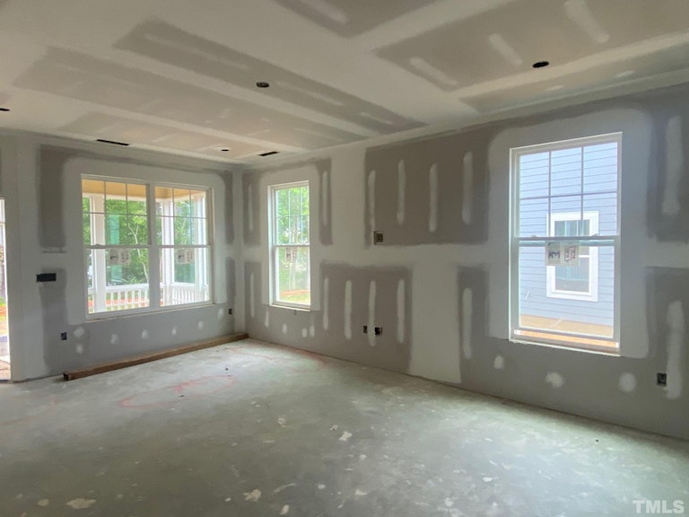 Photo 4 of 7 - 1632 Wilde Bnd, Apex, NC 27523