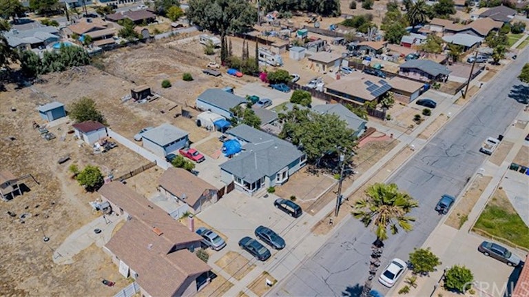 Photo 25 of 26 - 17394 Grevillea St, Fontana, CA 92335