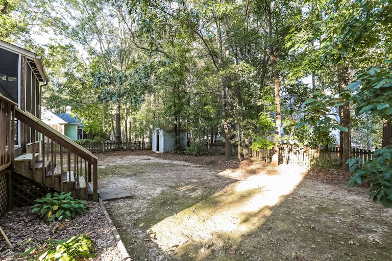 Photo 24 of 24 - 204 Sleepy Creek Dr, Clayton, NC 27520