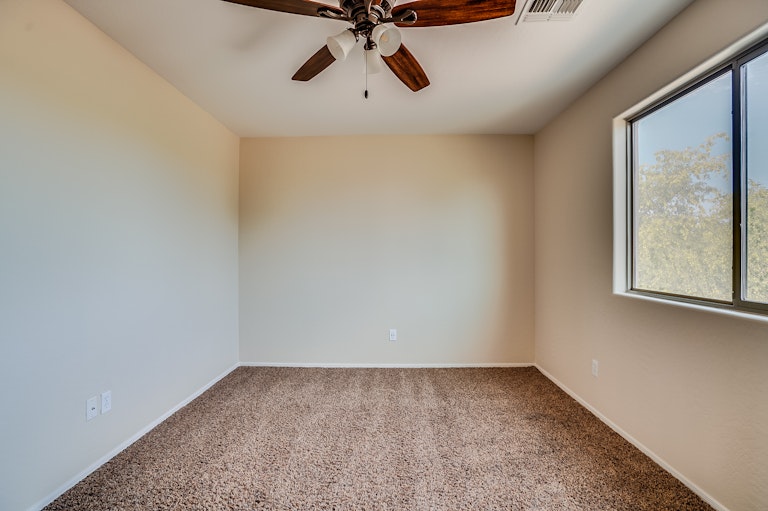 Photo 19 of 32 - 236 E Paso Fino Way, San Tan Valley, AZ 85143