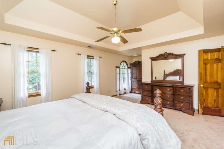 Photo 22 of 35 - 4502 Woodhall Way NE, Roswell, GA 30075