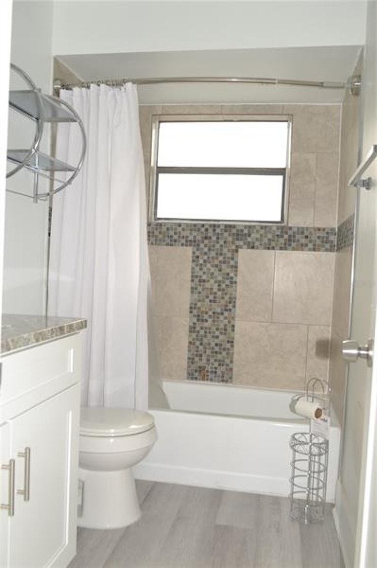 Photo 31 of 35 - 849 Horseshoe Bay Dr, Kissimmee, FL 34741