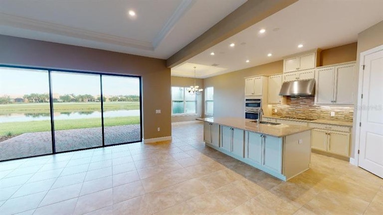 Photo 4 of 18 - 5014 Freccia Loop, Wesley Chapel, FL 33543