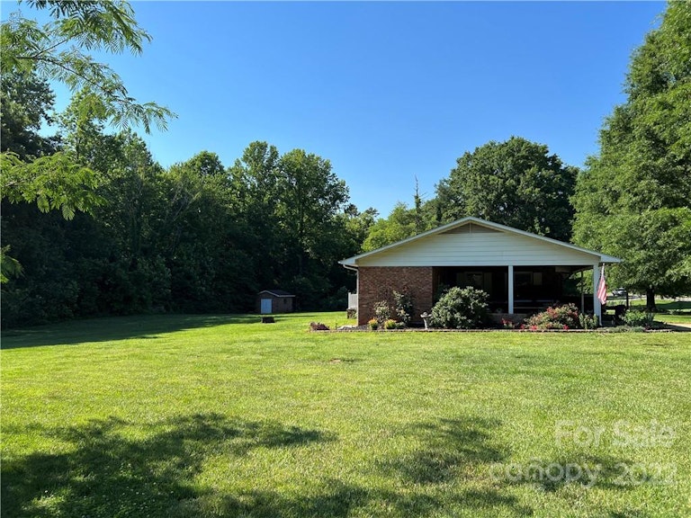 Photo 23 of 23 - 359 Sharon School Rd, Statesville, NC 28677