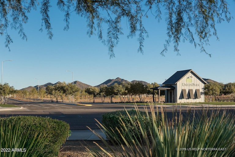 Photo 13 of 14 - 25826 N 20th Ln, Phoenix, AZ 85085
