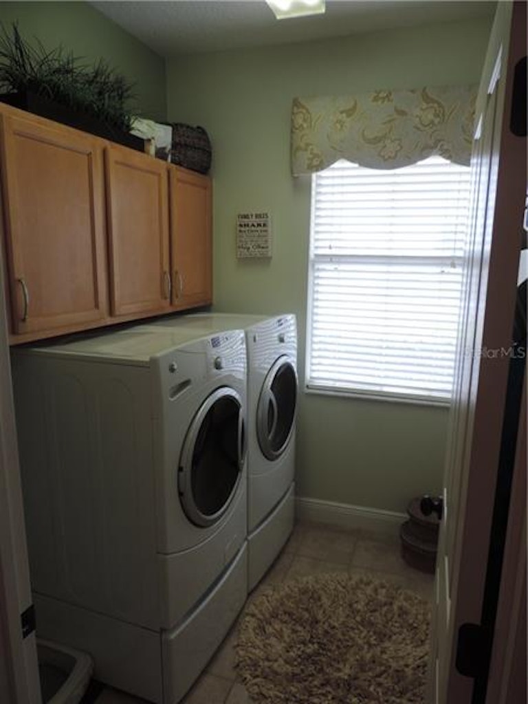 Photo 19 of 23 - 4400 Aruba Blvd, Clermont, FL 34711