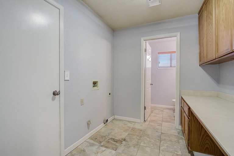 Photo 33 of 36 - 1708 Branchwood Cir, Modesto, CA 95355