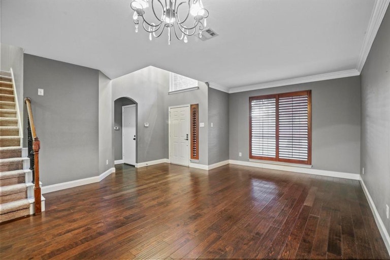 Photo 5 of 38 - 2921 Pioneer Park Dr, Flower Mound, TX 75022