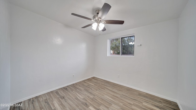 Photo 17 of 36 - 3918 S Cook St, Tucson, AZ 85746