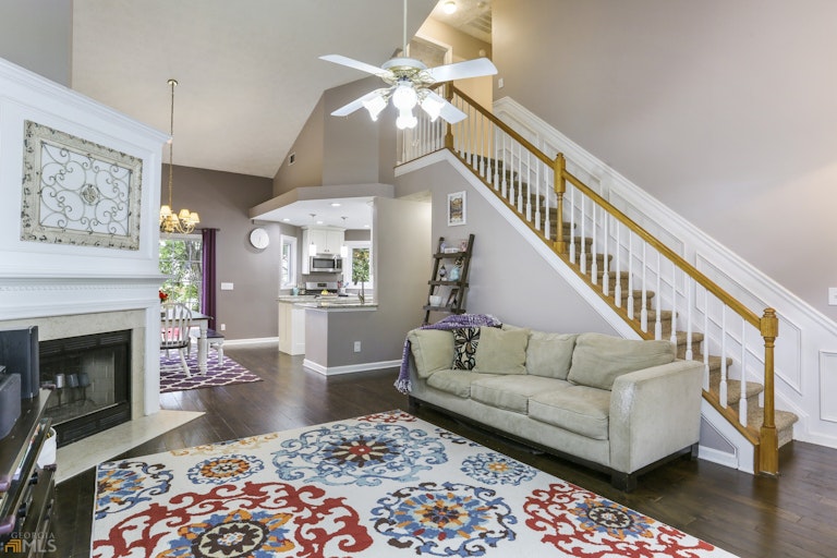 Photo 2 of 31 - 3225 Sonata Ln, Alpharetta, GA 30004