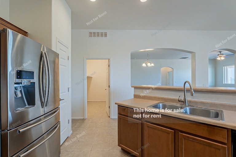 Photo 12 of 37 - 7086 W Hidden River Way, Tucson, AZ 85757