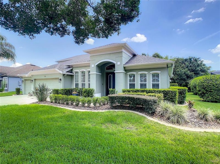 Photo 1 of 69 - 2704 Aloma Oaks Dr, Oviedo, FL 32765