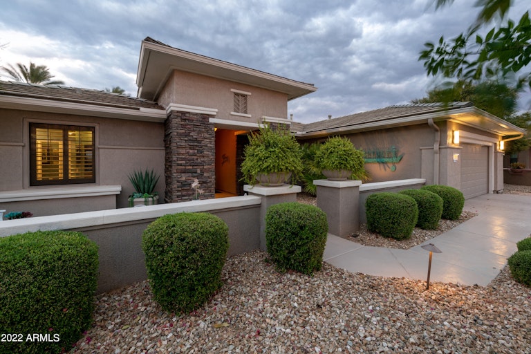 Photo 38 of 43 - 17101 W Gable End Ln, Surprise, AZ 85387