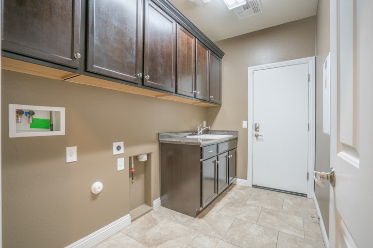 Photo 24 of 27 - 10783 W Yearling Rd, Peoria, AZ 85383