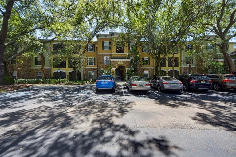 Photo 35 of 35 - 10103 Courtney Palms Blvd #202, Tampa, FL 33619