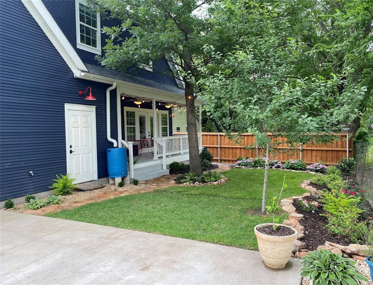 Photo 26 of 28 - 508 St Marys St, Rockwall, TX 75087
