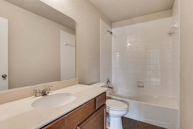 Photo 19 of 21 - 2108 Meadow View Dr, Princeton, TX 75407