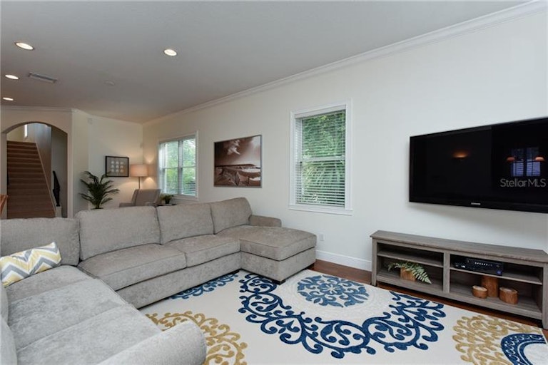 Photo 5 of 25 - 320 Faubel St, Sarasota, FL 34242