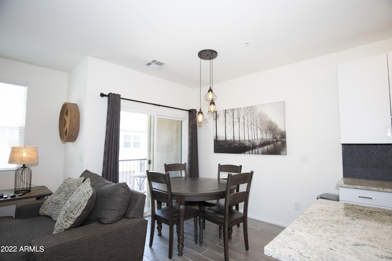 Photo 8 of 42 - 2358 E Hidalgo Ave, Phoenix, AZ 85040