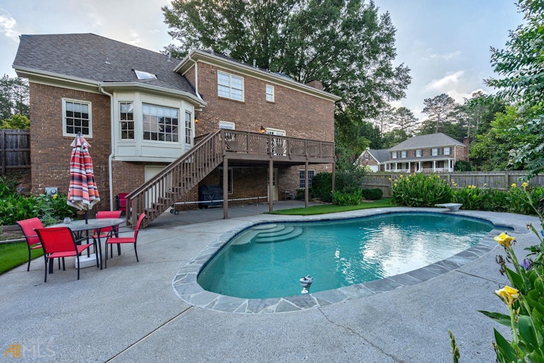 Photo 51 of 81 - 797 Oxford Ct SW, Lilburn, GA 30047