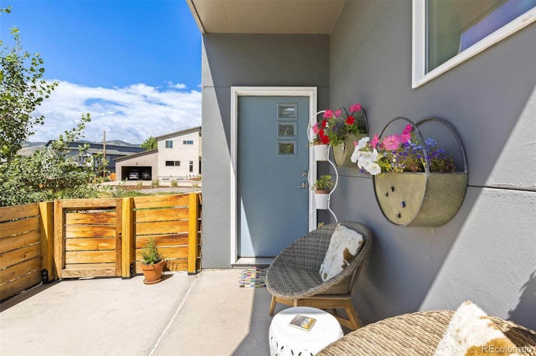 Photo 4 of 40 - 16407 W 13th Ln, Golden, CO 80401