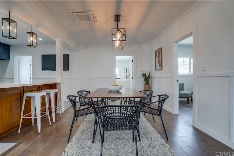 Photo 14 of 75 - 1441 W 52nd St, Los Angeles, CA 90062