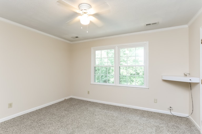 Photo 19 of 25 - 207 Bay Dr, Cary, NC 27511