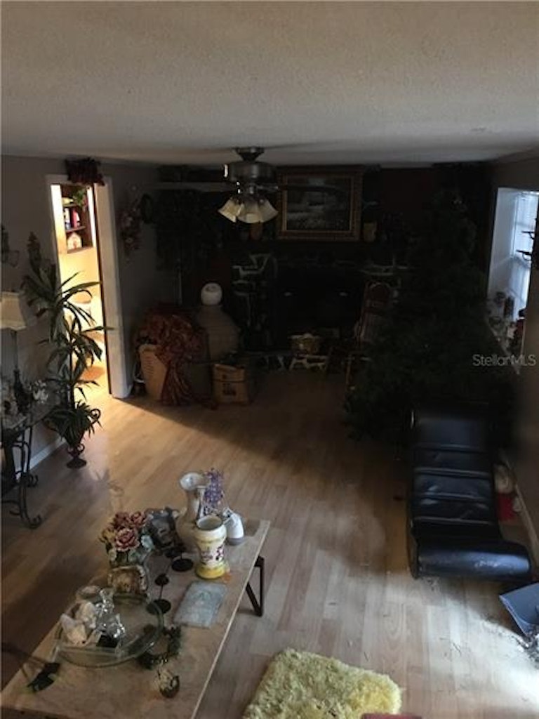 Photo 12 of 22 - 6111 Yates Rd, Lakeland, FL 33811