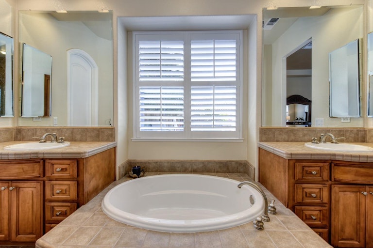 Photo 42 of 70 - 8910 Belford Ct, Roseville, CA 95747
