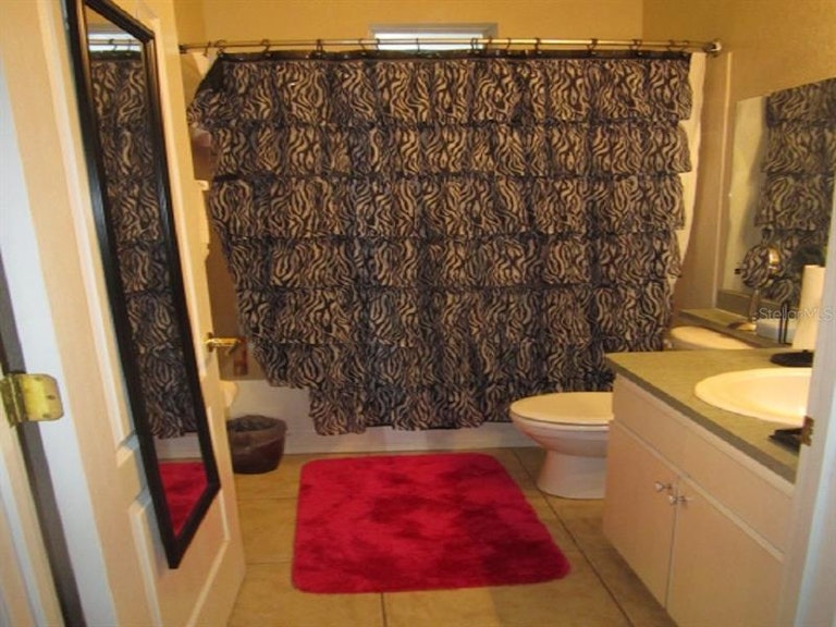 Photo 10 of 23 - 7916 Oak Run Cir, Lakeland, FL 33809