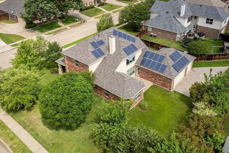 Photo 4 of 27 - 1606 Buckthorne Dr, Allen, TX 75002
