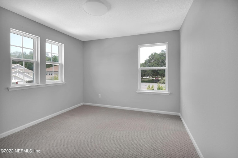 Photo 34 of 39 - 400 Heritage Oaks Dr, Saint Johns, FL 32259