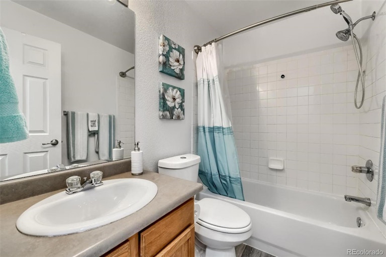 Photo 17 of 25 - 9040 Gale Blvd #1, Thornton, CO 80260